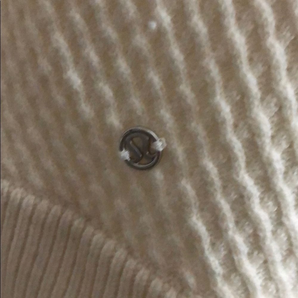Lululemon White Sweater
